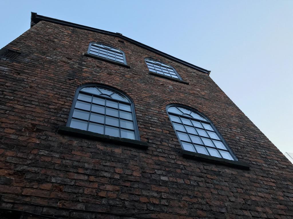 The Llangollen - Berwyn House Wrexham Exterior foto